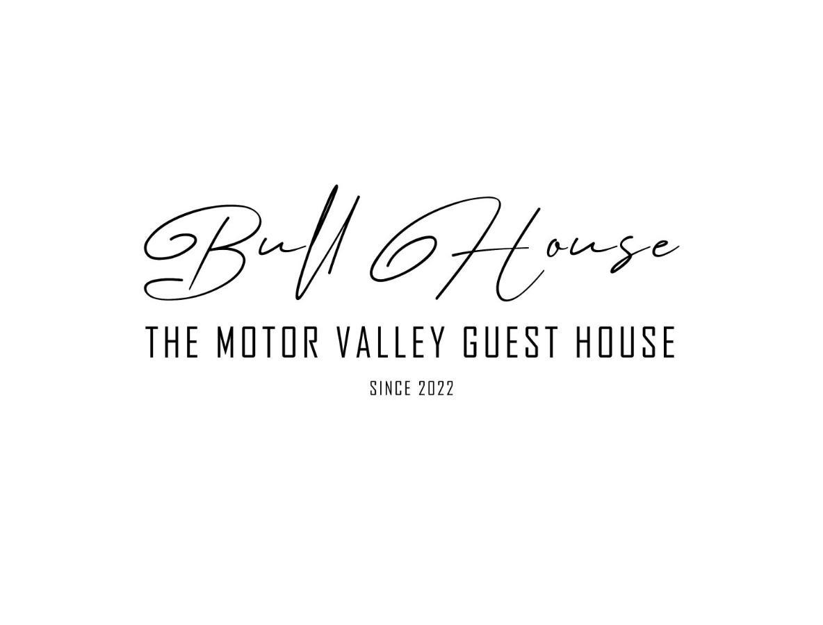 Bull House Hotel Sant'Agata Bolognese Exterior photo