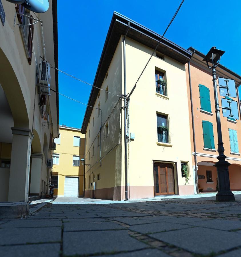 Bull House Hotel Sant'Agata Bolognese Exterior photo